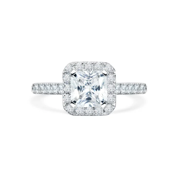 Diamond Classic collection center stone surrounded by diamonds and side band Seamless Princess