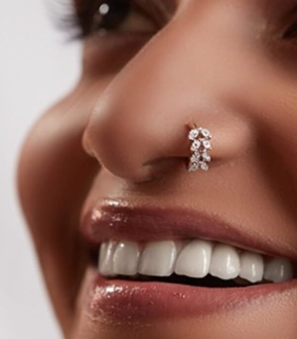 Diamond Leaf Shaped Nose Pin